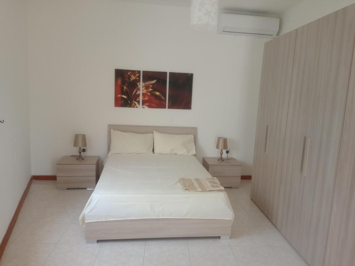 Ferienwohnung Hideaway Flats Xlendi Exterior foto